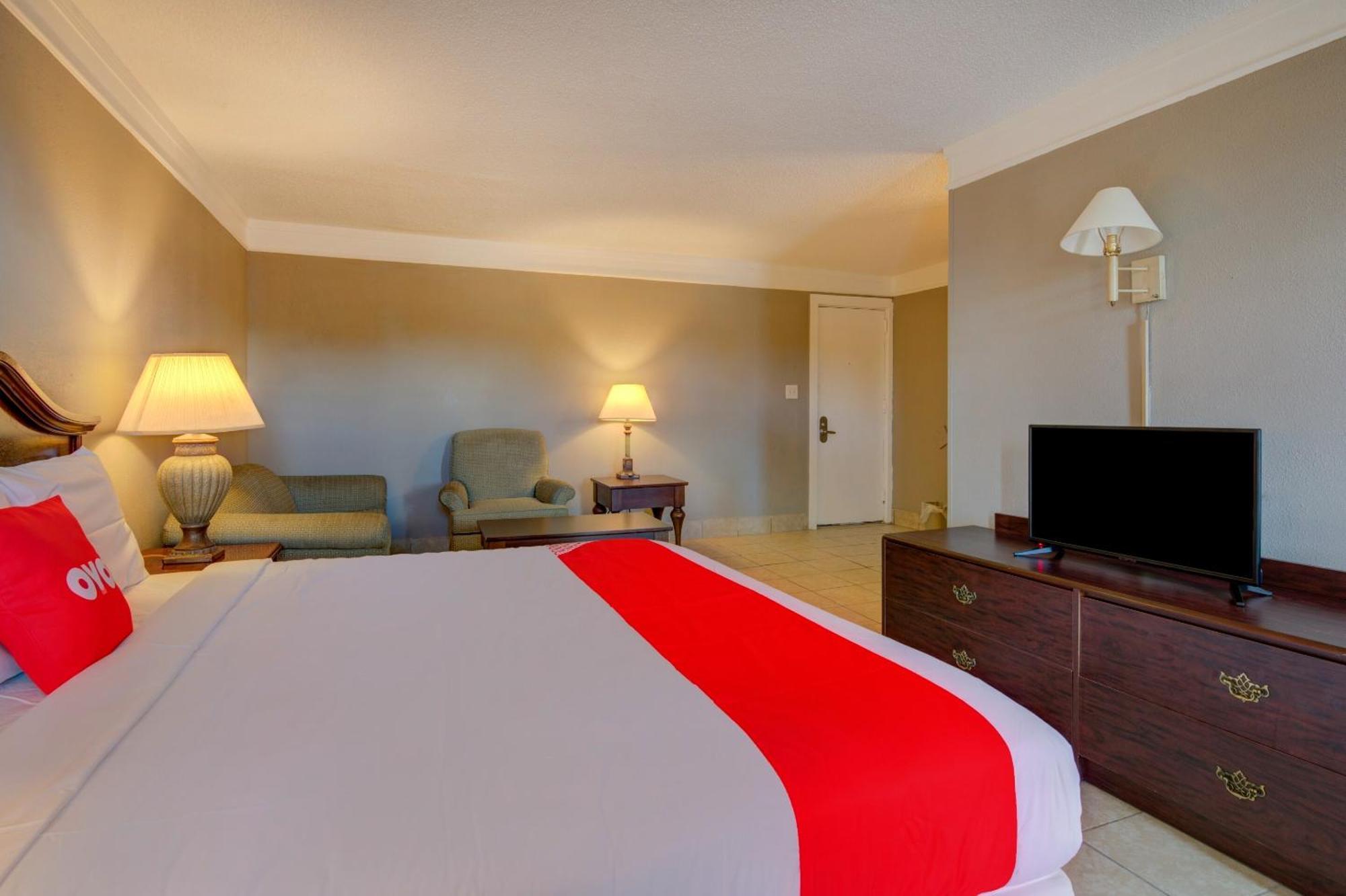 Oyo Hotel Douglas Ga Us-441 Exteriér fotografie